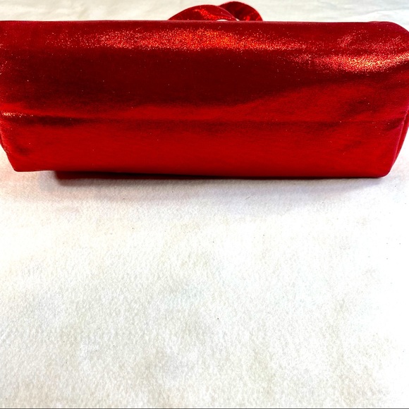 Red sparkly Marc Jacobs gift tote bag. - Picture 4 of 7
